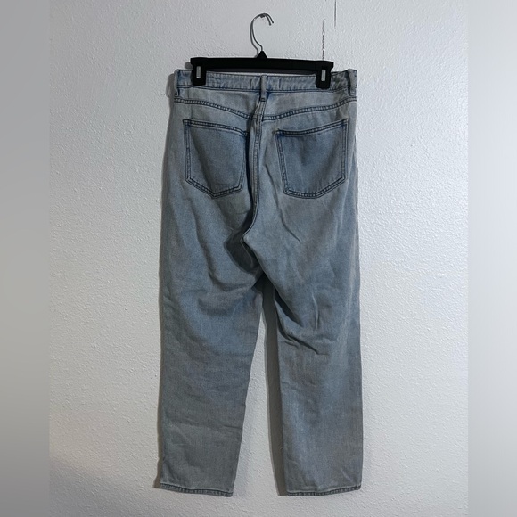 PacSun Woman’s Light Blue Mom Jeans - Picture 2 of 2